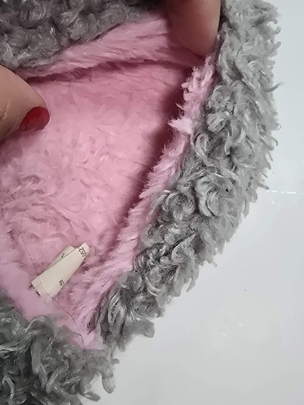 wonder nation Gray & Pink Heart Plush Kids Slippers